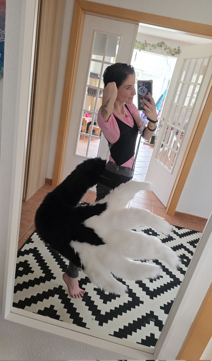 RabbidEdge tweet media