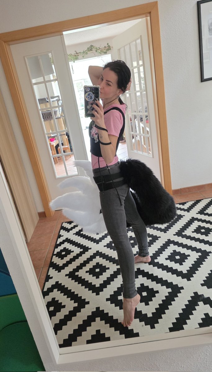 RabbidEdge tweet media