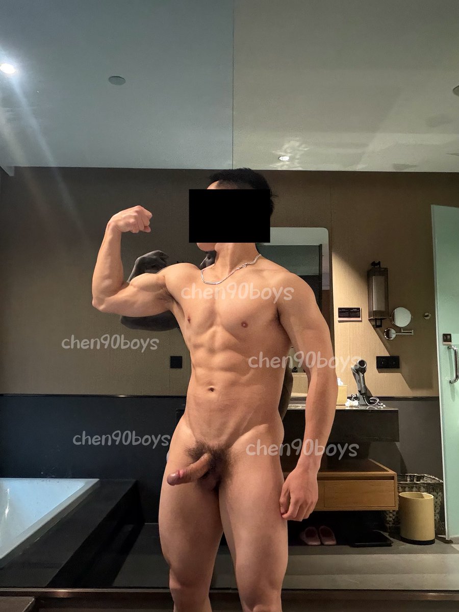 有召必回之扛靶子 tweet media