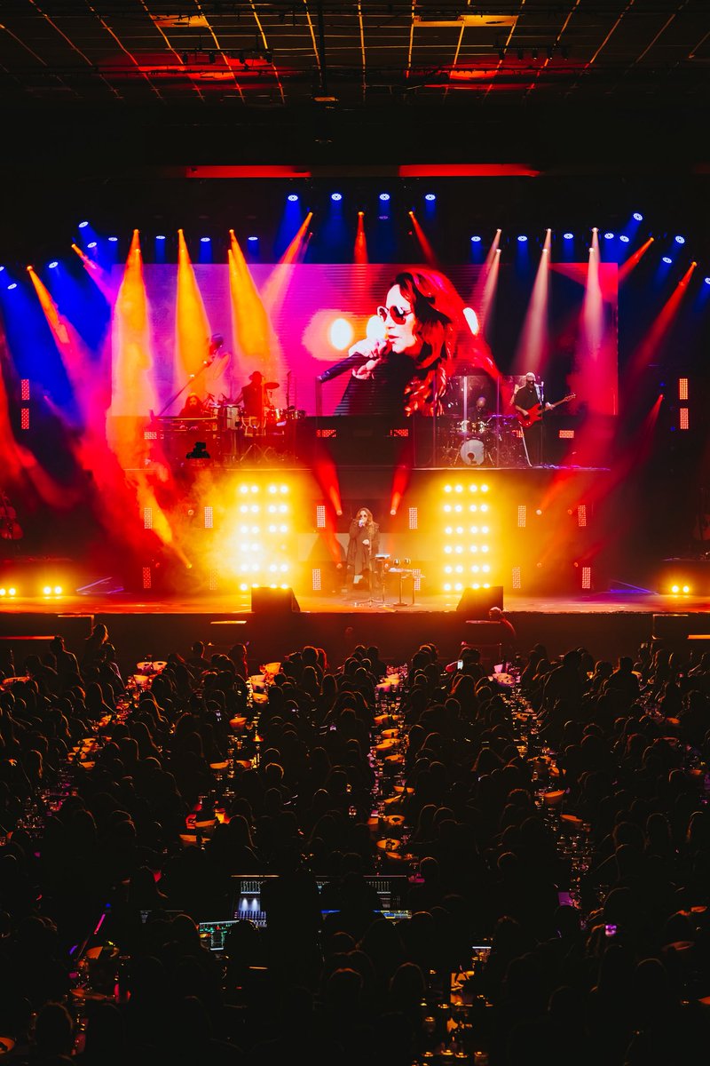 sigaanacarolina's tweet photo. Hoje é dia de turnê #25Anas em Brasília! 🤩

Se você bobeou e ainda não garantiu seu ingresso, corre pro meu site agora e garanta, porque tá quase esgotado!

E pra quem não é de Brasília, fica tranquilo que tem muita cidade disponível. ❤️ https://t.co/EW5KF1lMWD