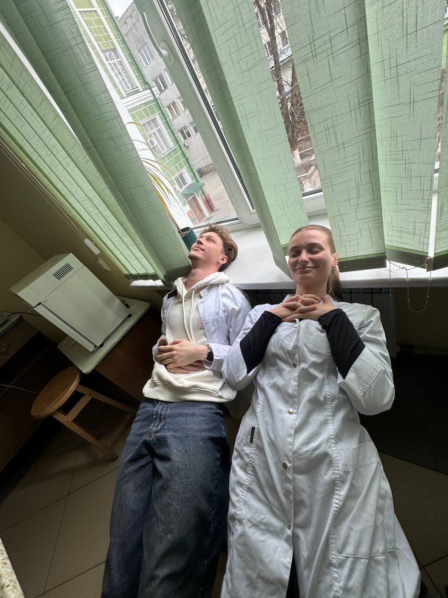 загубивсі в часі tweet media