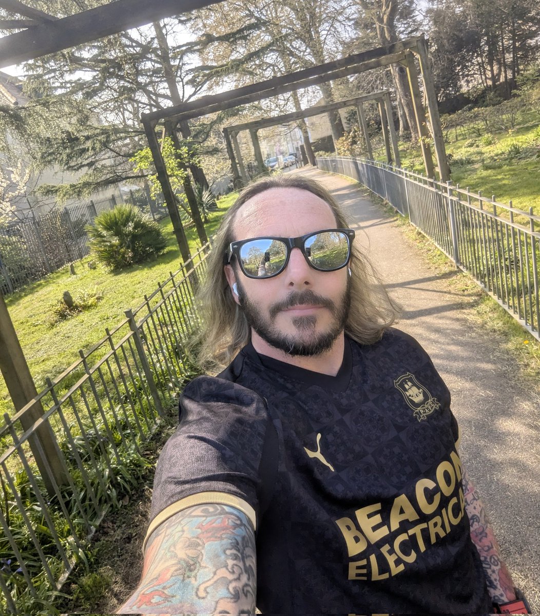 Kris 🔴⚪ 🇨🇵 ⭐⭐ tweet media