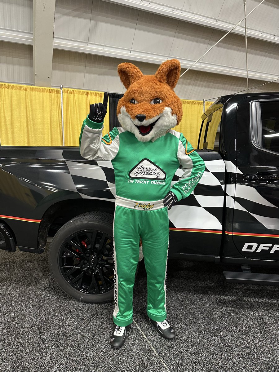 Pocono Raceway tweet media