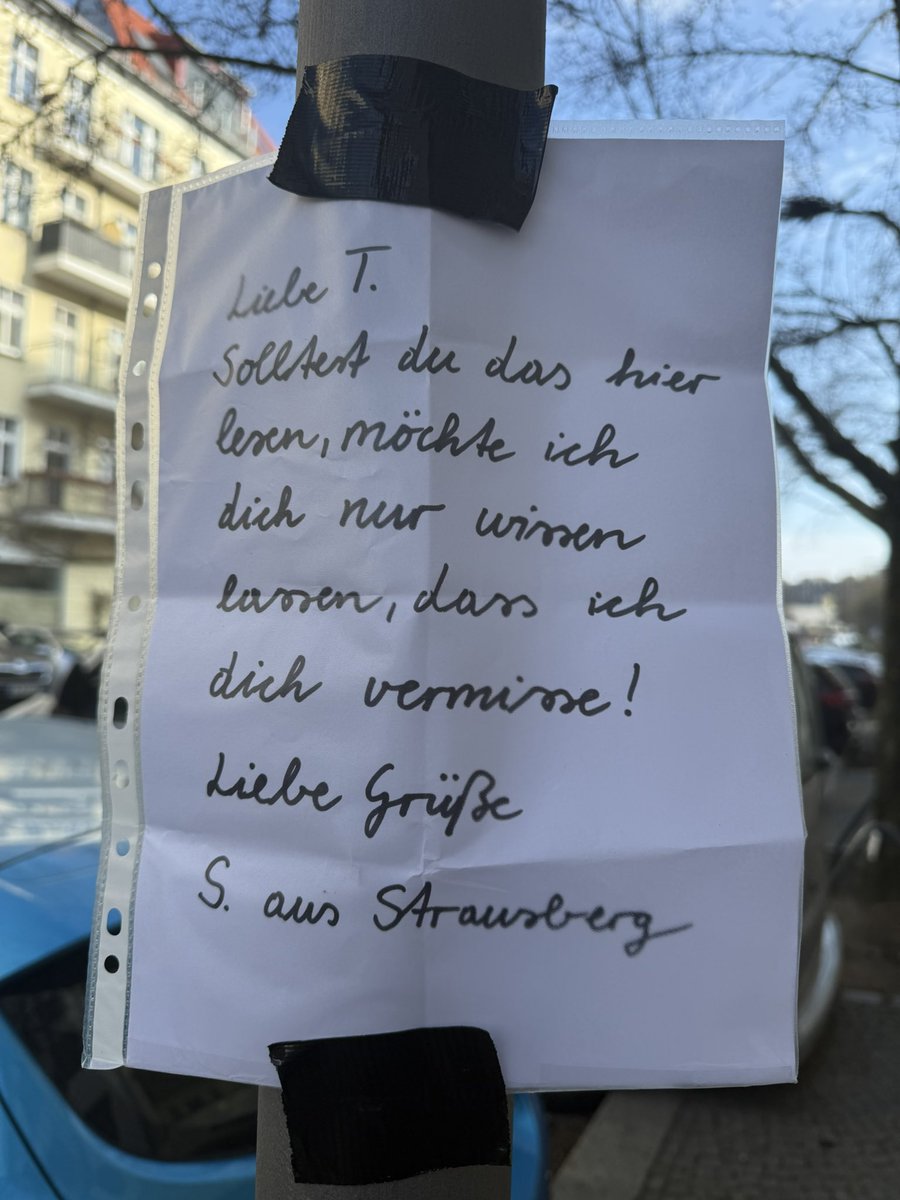 Amira 🦇 tweet media