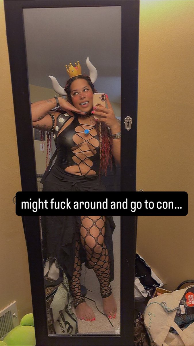 Rizz Khalifa💋 tweet media