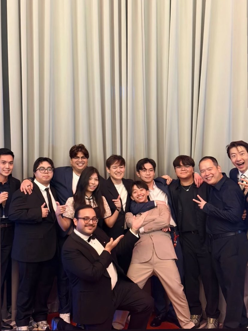 🍒 cherry tweet media