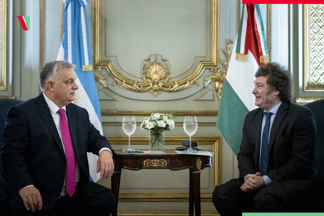 JrCesarDavid21's tweet photo. @PM_ViktorOrban @JMilei @CPAC 🇦🇷🤝🇭🇺 https://t.co/EGcaPDI9NP