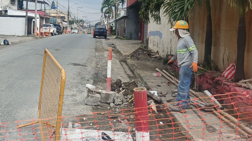 ATM TRÁNSITO tweet media