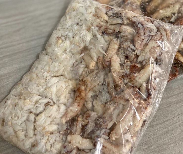 El Mejor cangrejo sacado 🦀🦀 disfrutalo en familia con amigos estoy en Sauces 1 cel 0991199204 mil Gracias por darle Rt <a href="/PatoCornejo/">Patricio Cornejo</a> <a href="/ComunidLaAurora/">Comunidad de La Aurora Daule</a> <a href="/bita_marie/">Bita✨️🦋</a> <a href="/fmolestinae/">PANCHO MOLESTINA</a> <a href="/guillen_blanchy/">Blanchy Guillén</a> <a href="/ccarrasco750/">Christian Carrasco</a> <a href="/yamnef/">YF</a> <a href="/unmartiniporfa1/">unmartiniporfavor</a> <a href="/krncita7/">Karen 🌸</a>