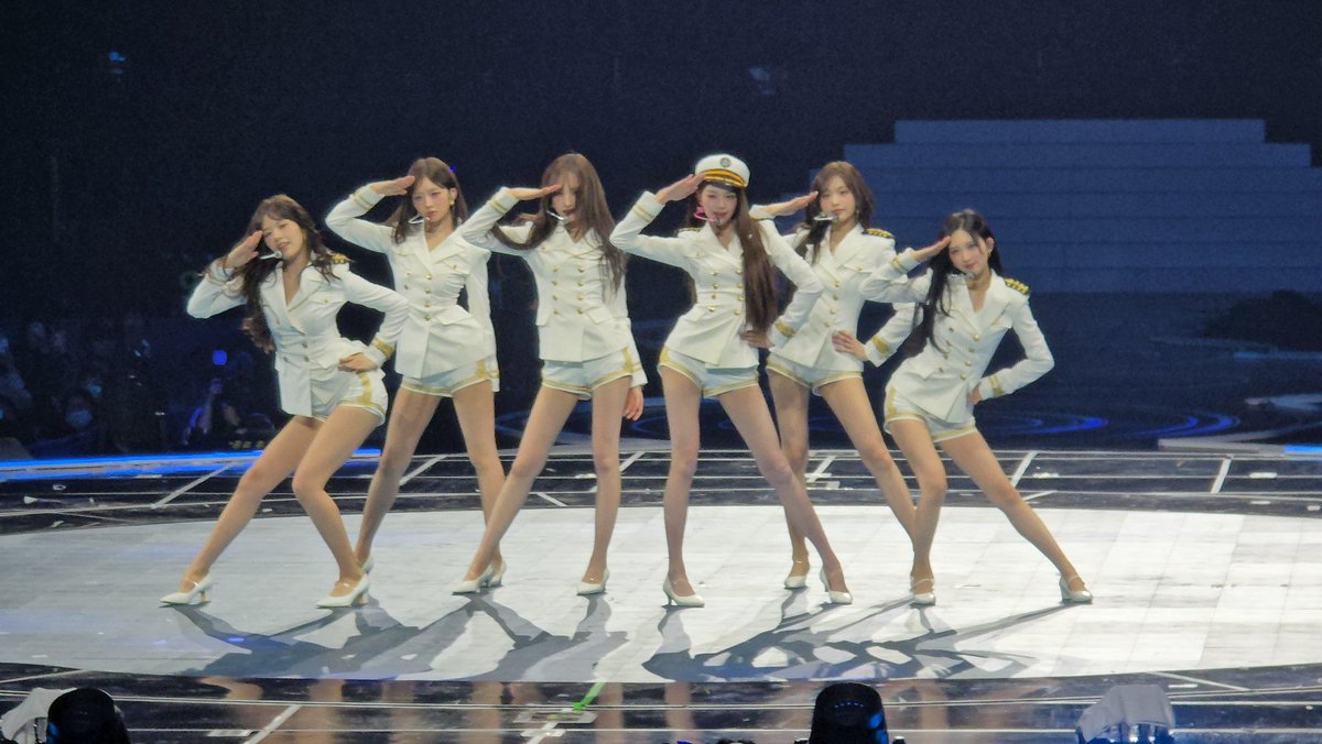 vicky 𐙚ྀ tweet media