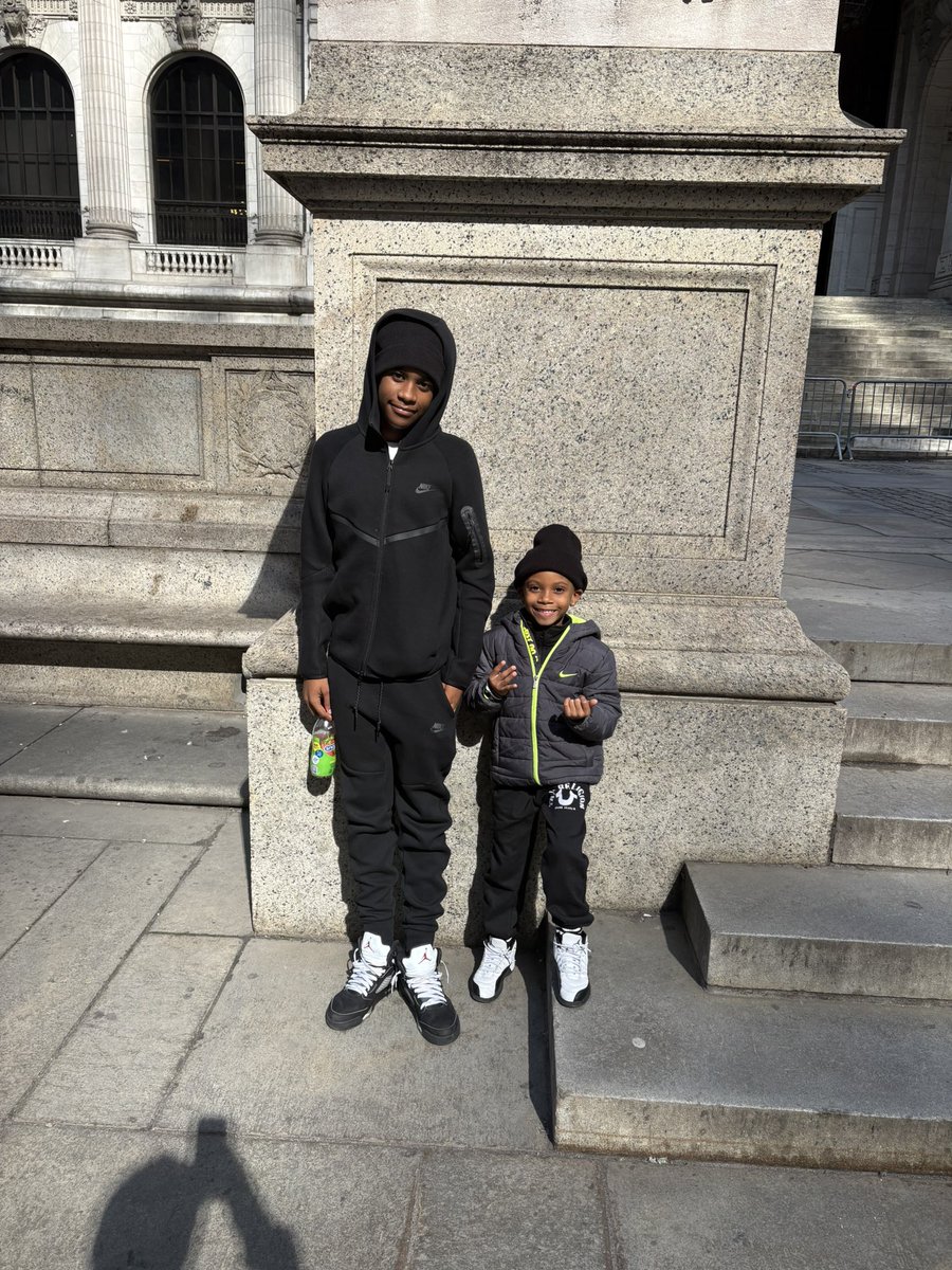 NO CALLER ID tweet media