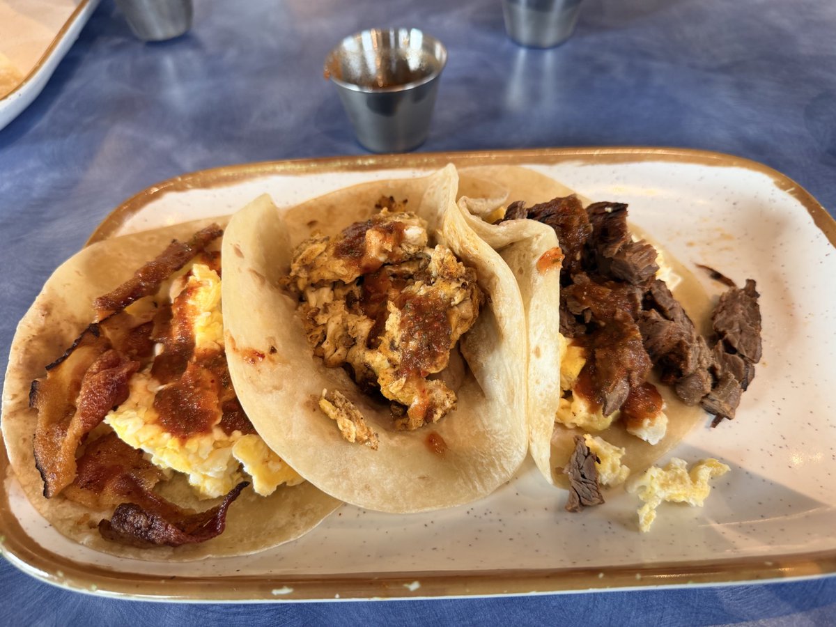 Zerin Dube tweet media