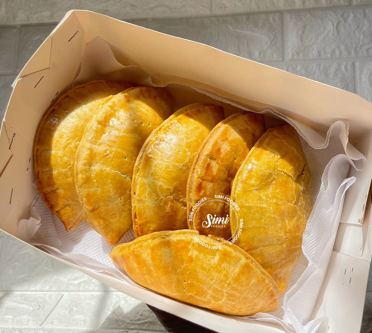 Sisi Olounje tweet media