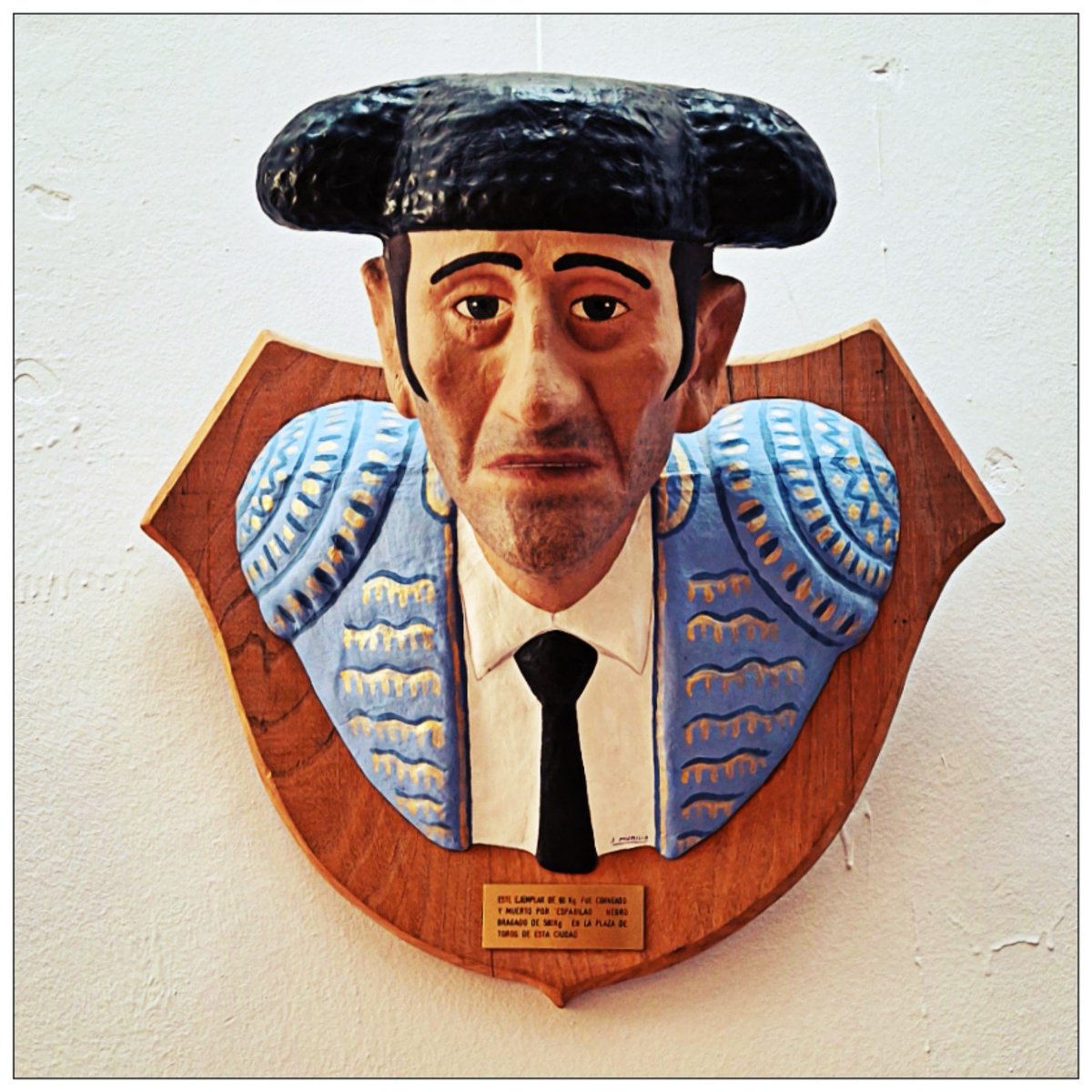 BizieneA tweet media