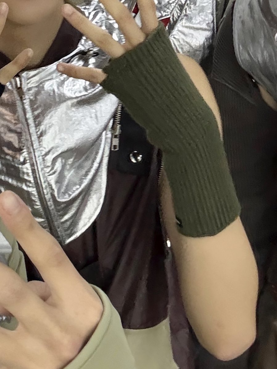 쫑두니 tweet media