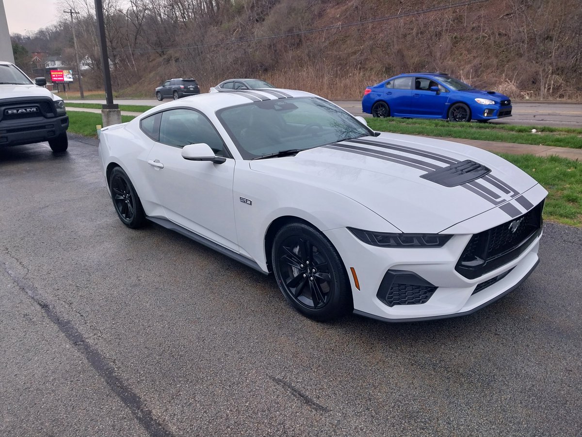 Darren Yuvan tweet media