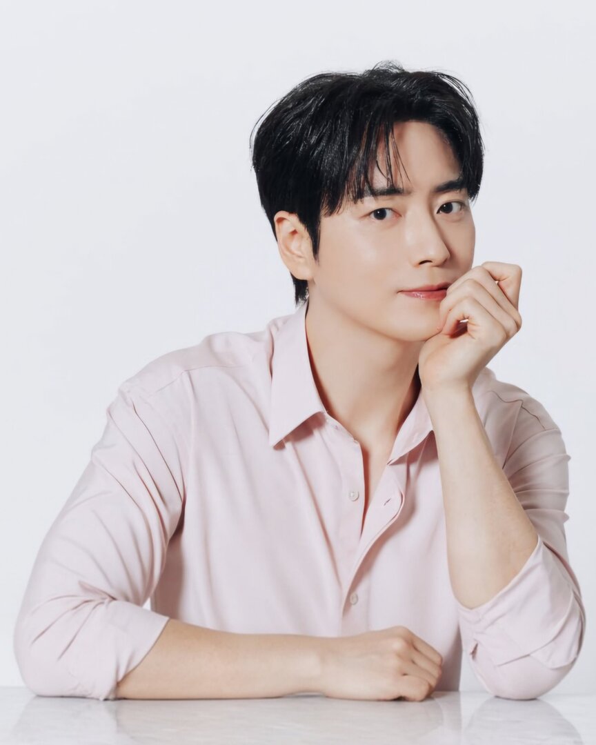 selfolssi ♤ tweet media