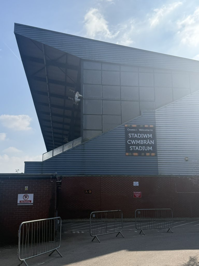 Chippenham Groundhoppers tweet media