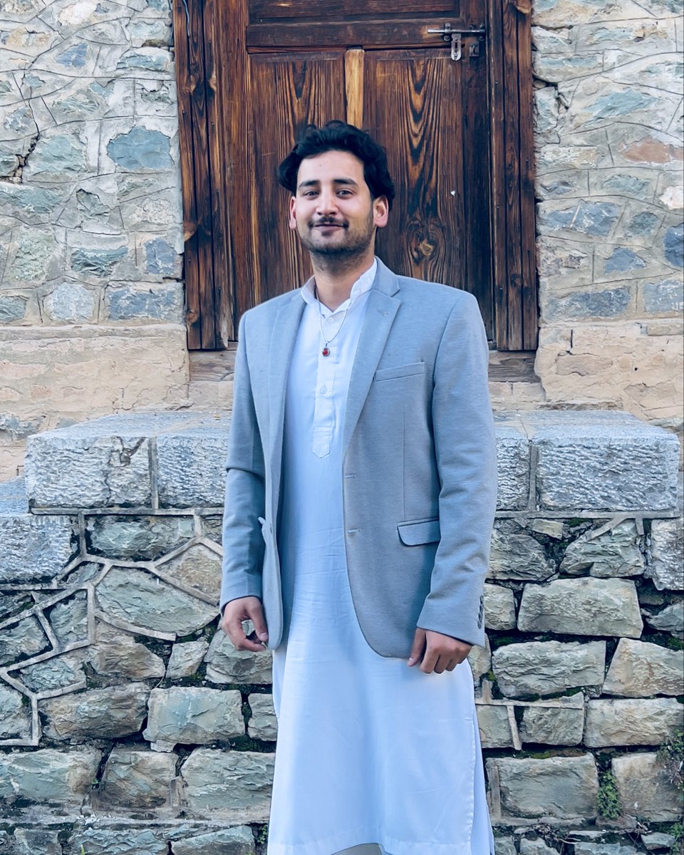 narrekanger's tweet photo. Eez Mubarak 🌘 https://t.co/SkFYQiSyvr