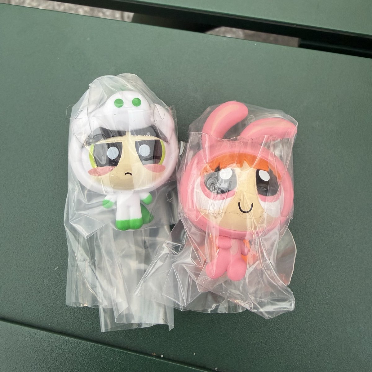 yunakerr tweet media