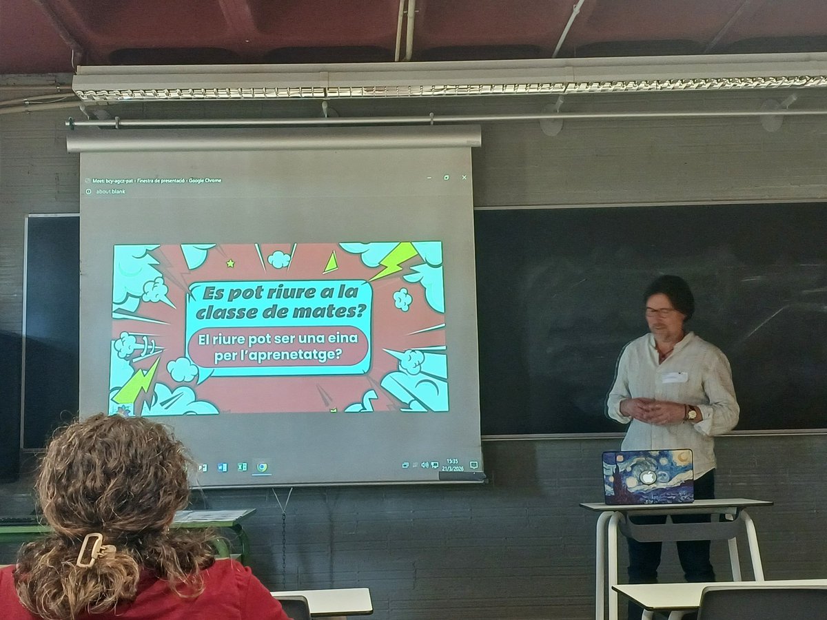 OlgaPalahi's tweet photo. Es pot riure en una classe de #Matemàtiques? 
La meva resposta es que SI! 
Oi alumnes de l' @IEVilaRoma ?
Intentarem riure més i millor, per seguir aprenent. 
@ademgi https://t.co/oejkamjztg