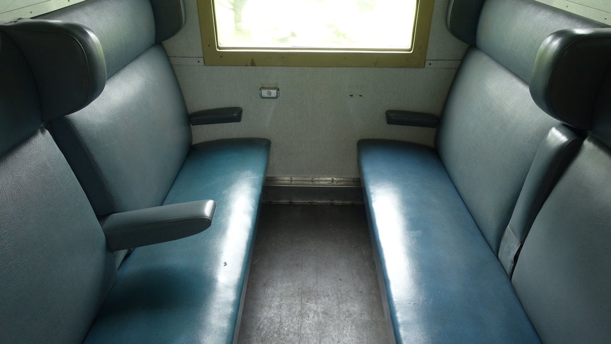 A la voiture-bar tweet media