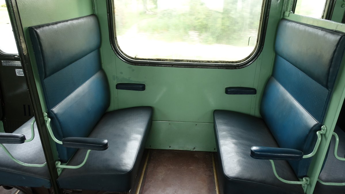 A la voiture-bar tweet media