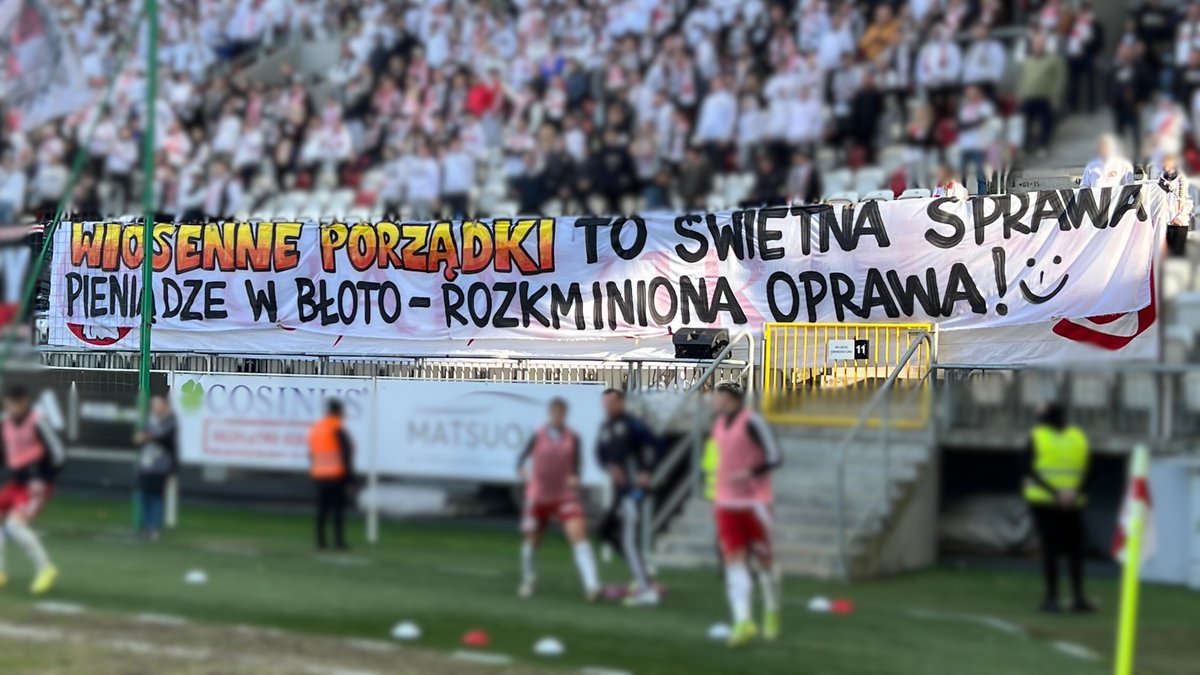 WIOSENNE PORZĄDKI TO ŚWIETNA SPRAWA
PIENIĄDZE W BŁOTO - ROZKMINIONA OPRAWA! :)