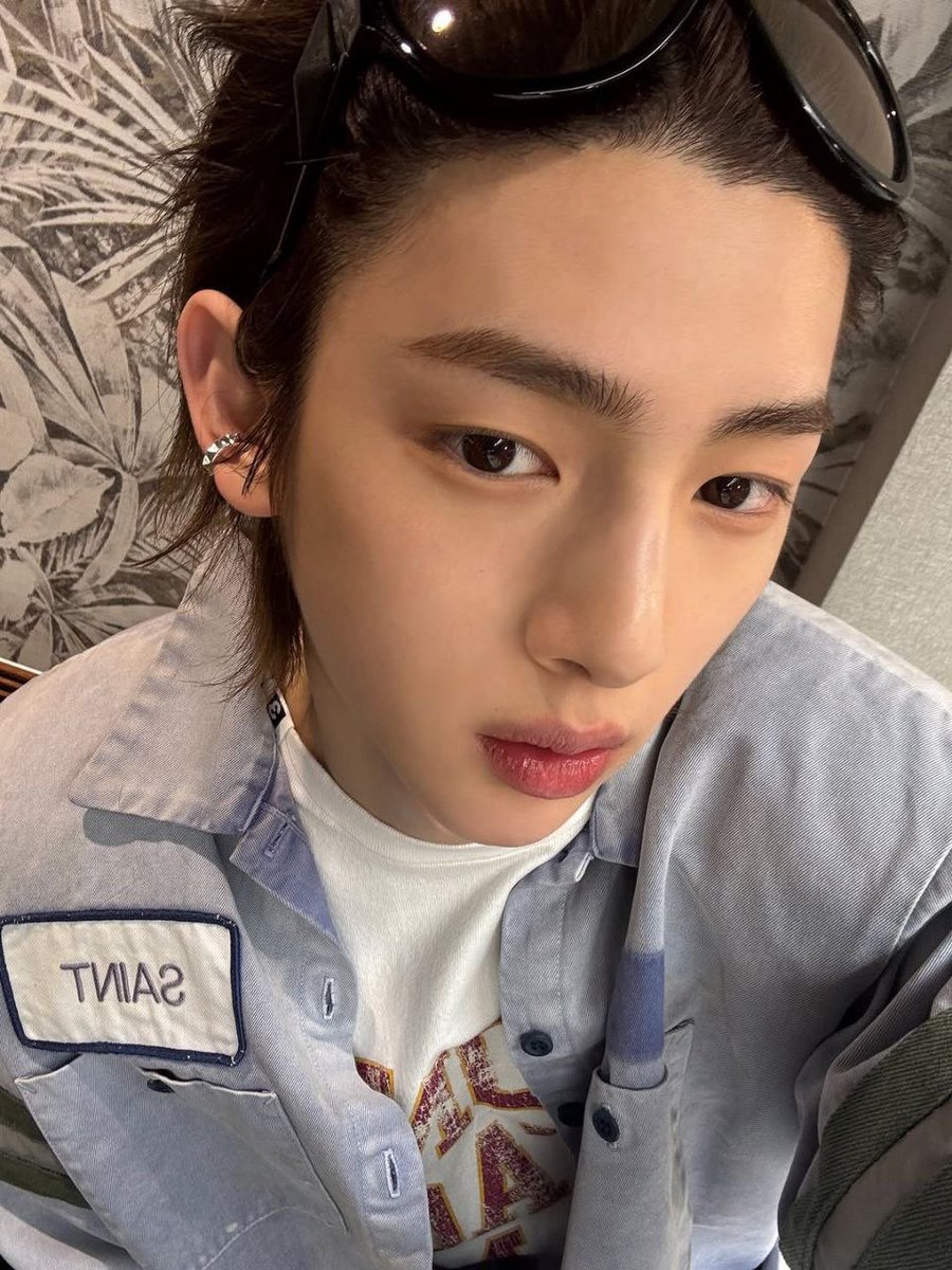 ˙𐃷˙ tweet media