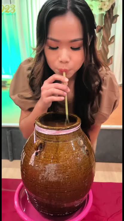 BerhalaKuning 👑 tweet media