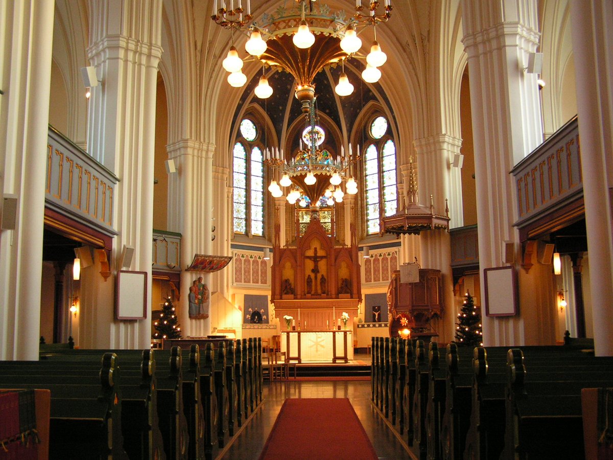 Traditional Architect Birthdays tweet media