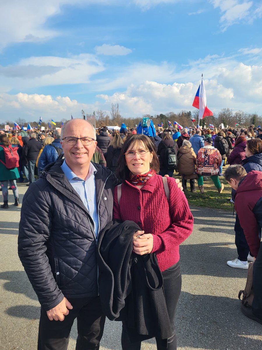 Tom Philipp tweet media