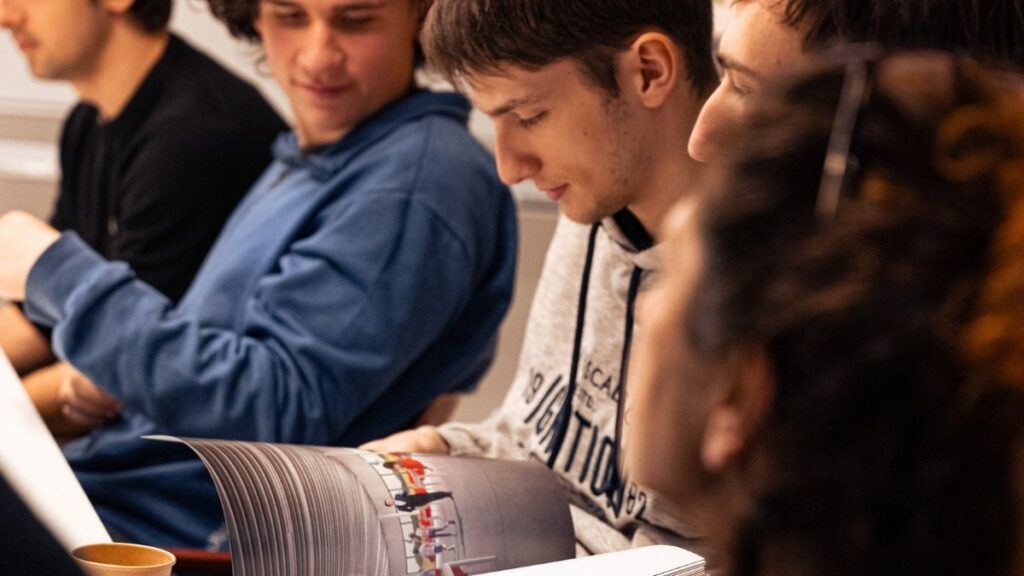 PortoCampus's tweet photo. 𝐔𝐏𝐒𝐊𝐈𝐋𝐋 𝐕𝐄𝐍𝐄𝐙𝐈𝐀 𝐌𝐄𝐓𝐑𝐎𝐏𝐎𝐋𝐈𝐓𝐀𝐍𝐀-𝐈𝐍𝐍𝐎𝐕𝐀𝐑𝐄 𝐈𝐋 𝐓𝐄𝐑𝐑𝐈𝐓𝐎𝐑𝐈𝐎-𝐒𝐈𝐍𝐄𝐑𝐆𝐈𝐄 𝐓𝐑𝐀 𝐆𝐈𝐎𝐕𝐀𝐍𝐈 𝐄 𝐏𝐌𝐈  𝒑𝒓𝒐𝒎𝒐𝒔𝒔𝒐 𝒅𝒂 𝑭𝒐𝒏𝒅𝒂𝒛𝒊𝒐𝒏𝒆 𝑷𝒐𝒓𝒕𝒐𝒈𝒓𝒖𝒂𝒓𝒐 𝑪𝒂𝒎𝒑𝒖𝒔 𝑬.𝑻.𝑺 e 𝑭𝒐𝒏𝒅𝒂𝒛𝒊𝒐𝒏𝒆 𝒅𝒊 𝑽𝒆𝒏𝒆𝒛𝒊𝒂 https://t.co/NK6a42SshK