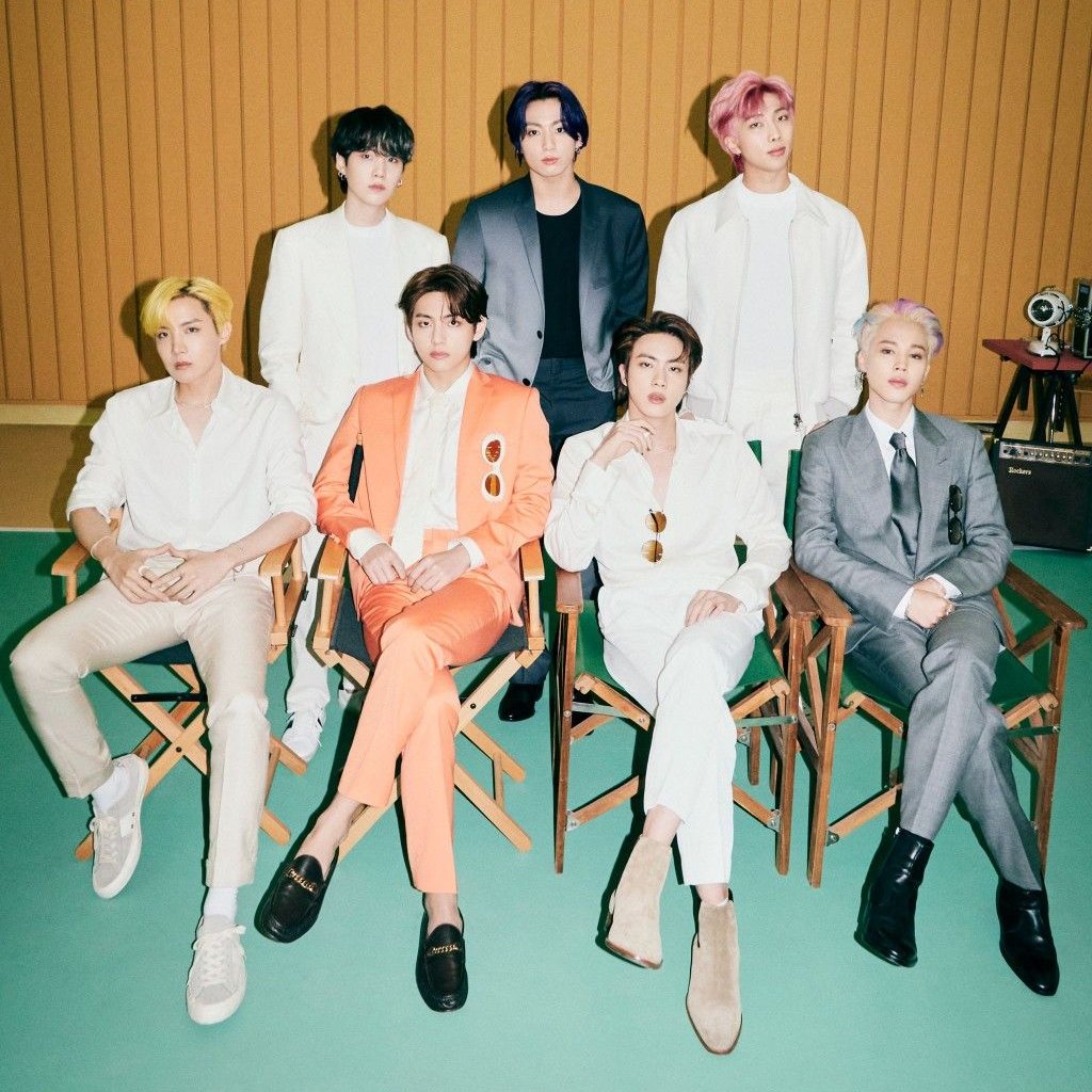 📊| #BTS_SWIM (14.6M) becomes the Biggest song debut by a Group in the history of the Spotify Global Charts, surpassing their own previous record held by "Butter" (11M)! 🌎

CONGRATULATIONS BTS