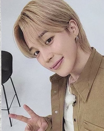 jmrxrx's tweet image. “Jimins” ficou nos trends mundiais em #9 durante a live na Netflix. 

Ele foi o membro com a posição mais alta! 🔥