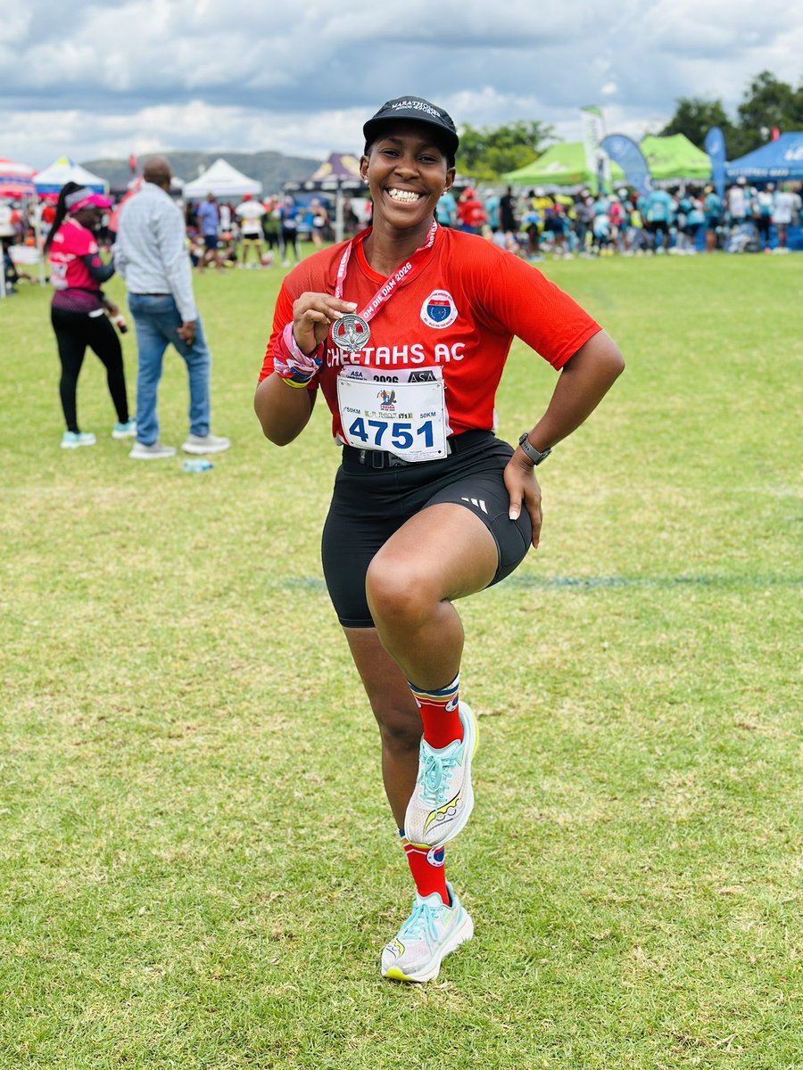 GirlThatLifts/TheRunner tweet media