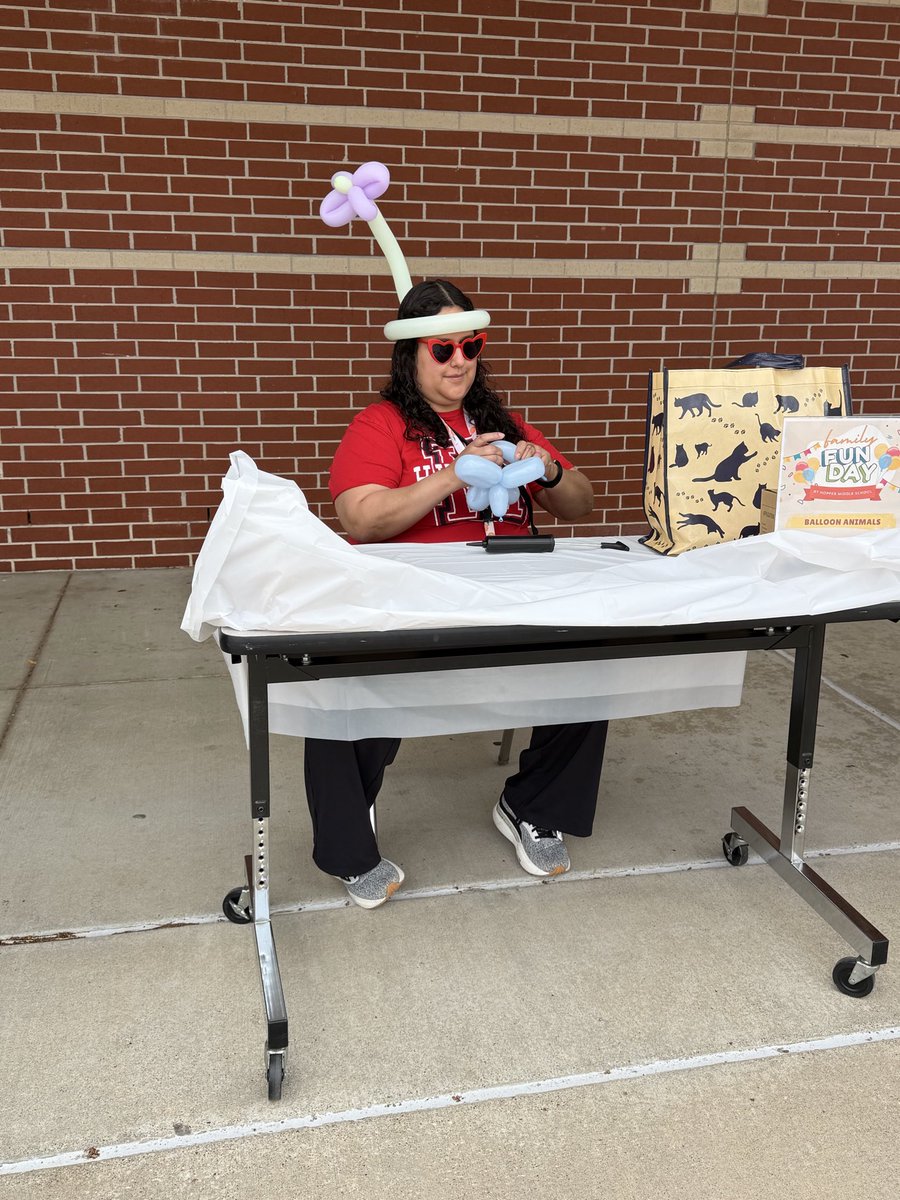 Hopper Middle School tweet media