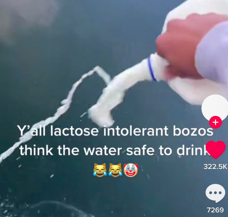 Shitpost 2077 tweet media