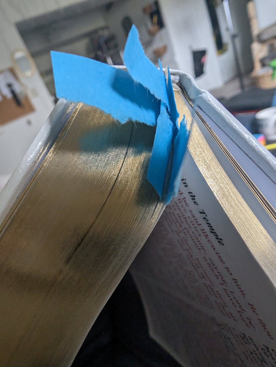 Anchanix tweet media