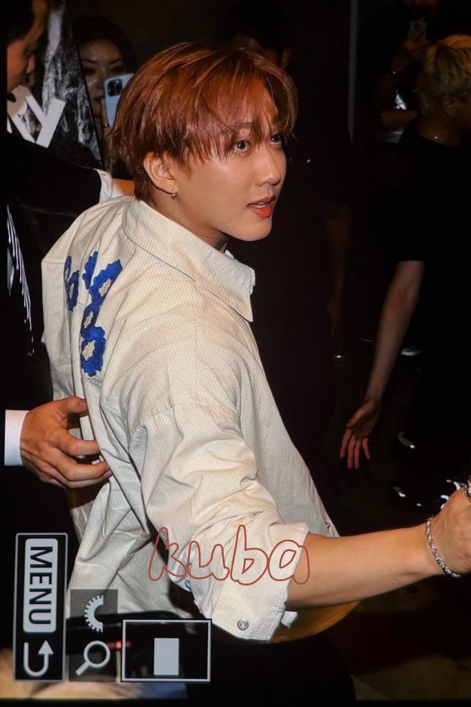 lesbian changbin tweet media