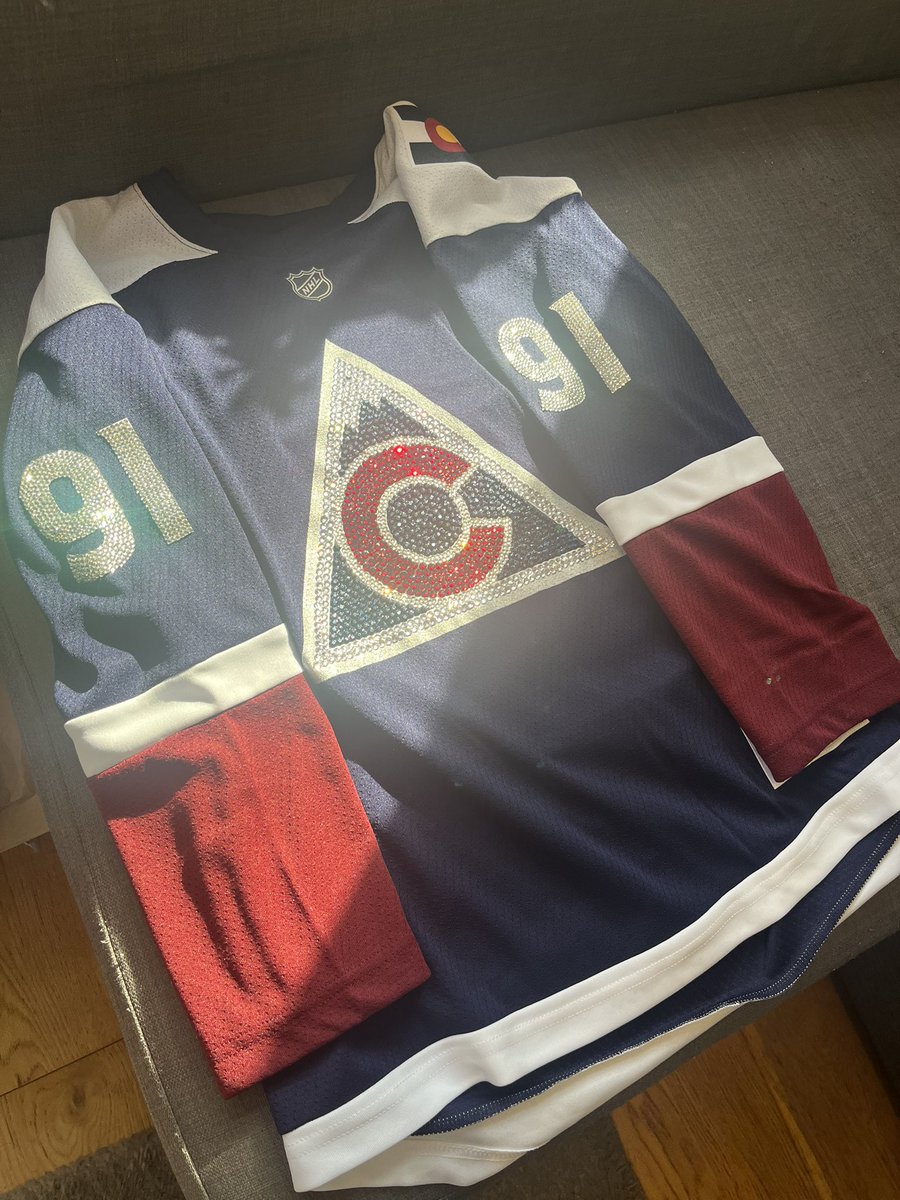 x - Ani ♥️ tweet media