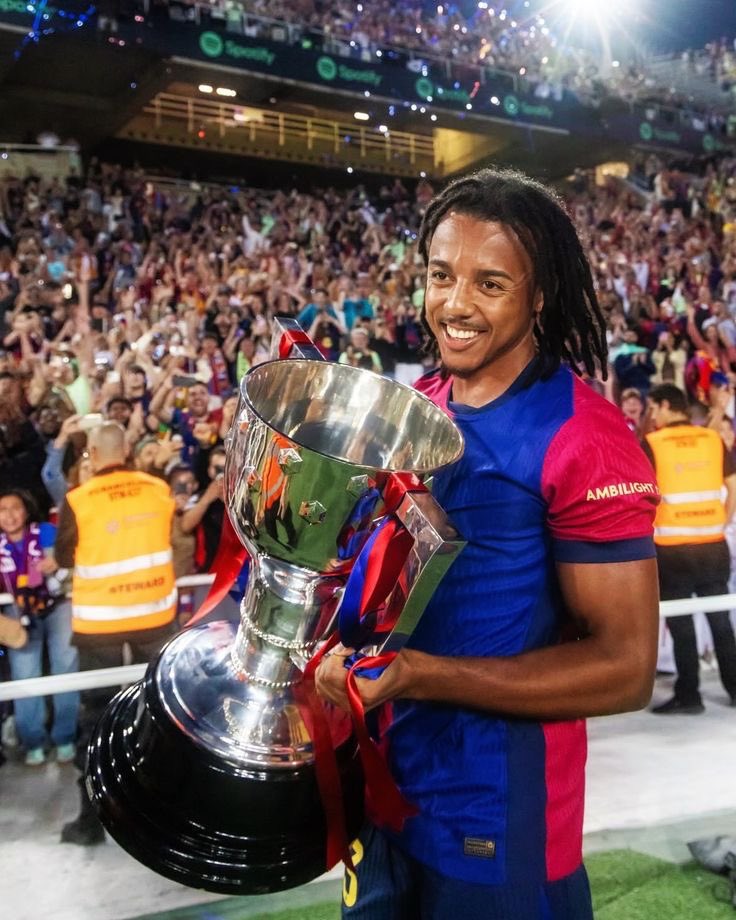 Omo Barca⚽️🖤 tweet media