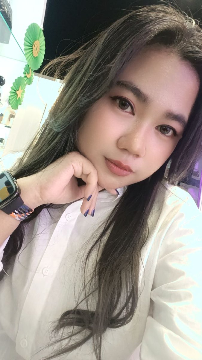 ๋Butterfly tweet media