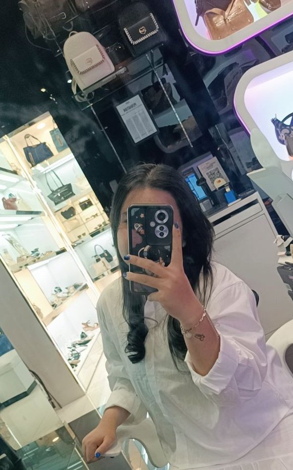 ๋Butterfly tweet media