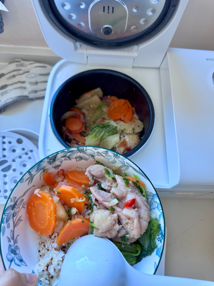 jennie wallis tweet media