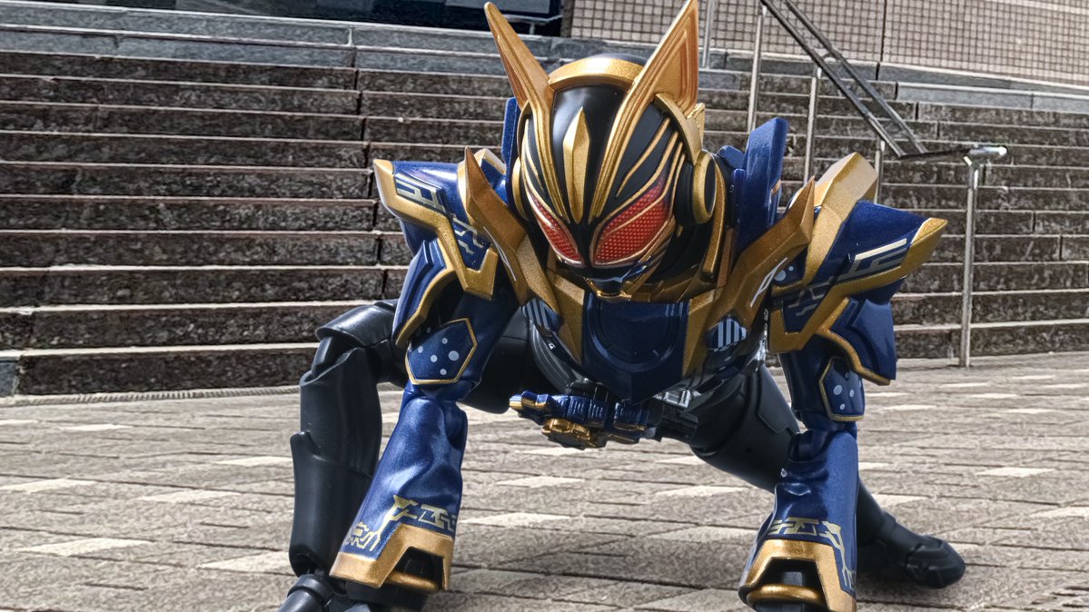 エバルト tweet media