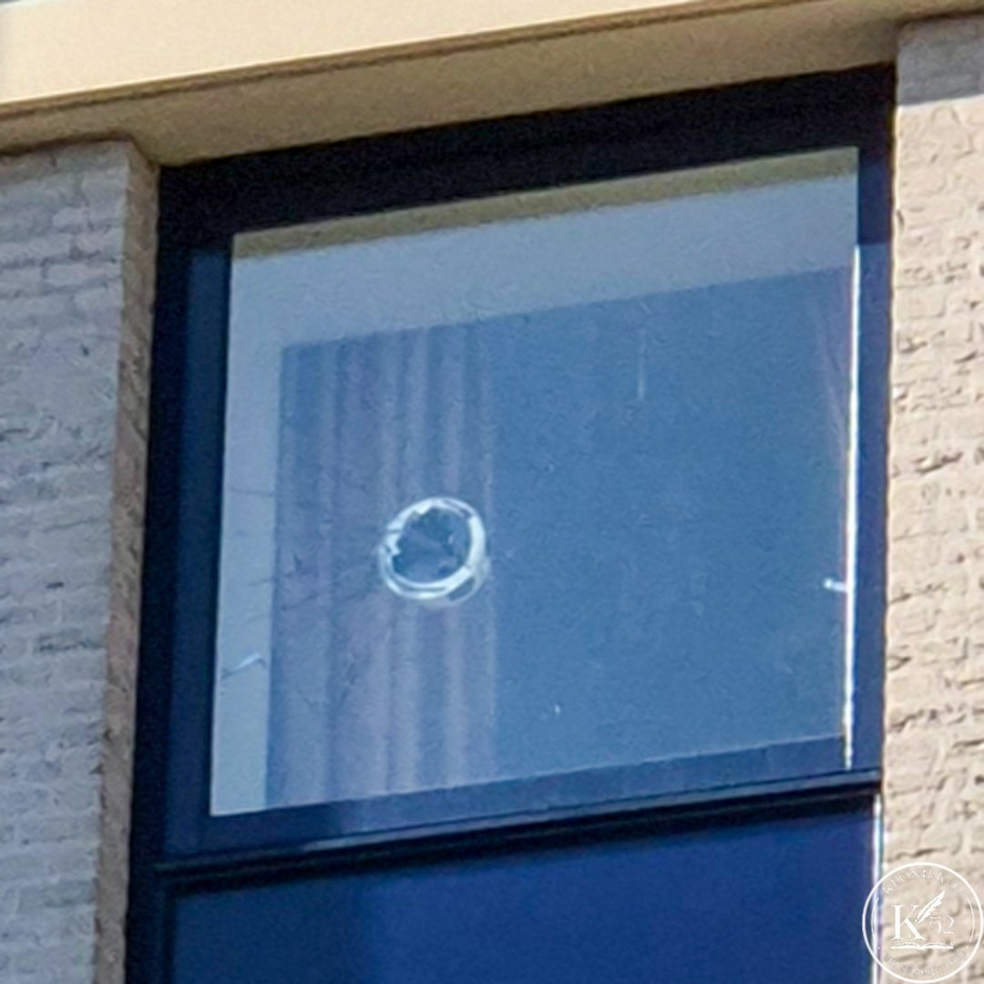 Kroniek52 tweet media