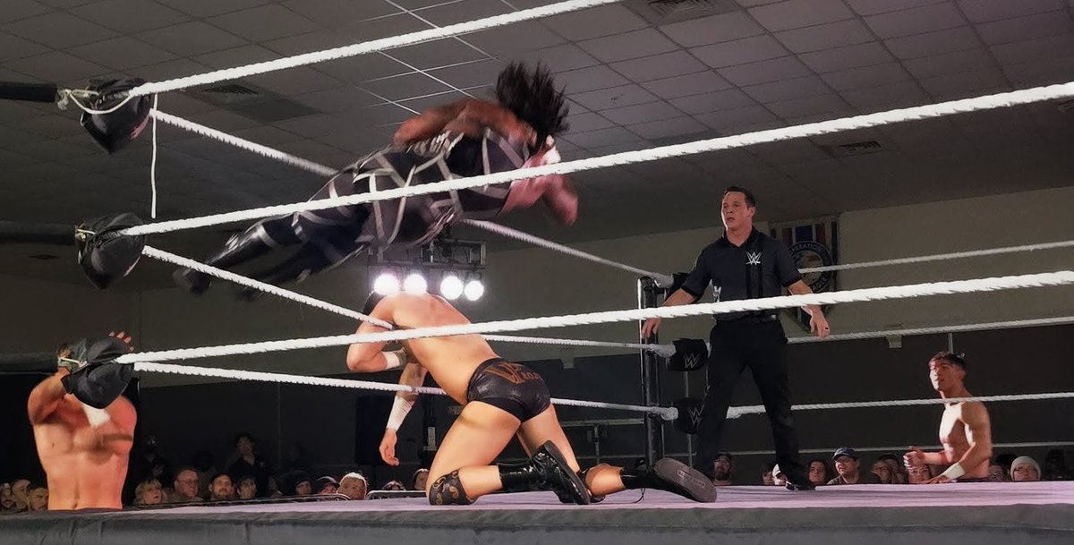 CarlosStoneking's tweet photo. #NXTLAKELAND @SaquonOffWwe smooth as hell in the ring. Nephew is not only gold on the mic but in the ring as well. #SugaMan #Darkstate #WWENXT #wwe https://t.co/pqpEI9l6LG