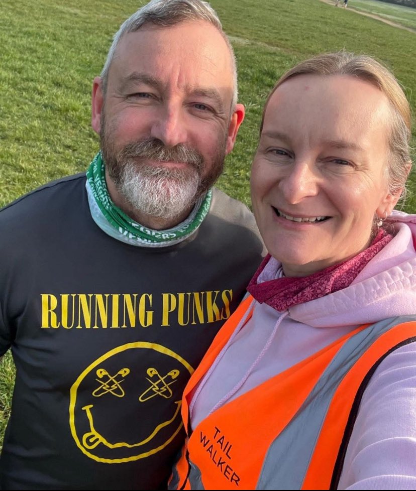 Oakwell Hall parkrun tweet media