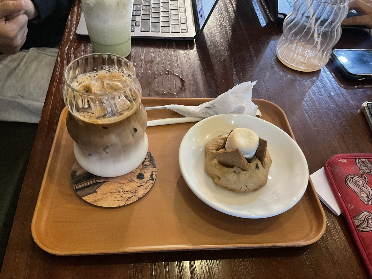 Alix۰ ۪۪۫۫ · 🩺 needs to lock in this finals💯 tweet media